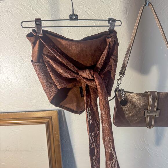 WEST FADE Velvet Lace Up Crop Top Brown Tie Front Asymmetrical Tie Sleeve S NWT - Picture 3 of 6